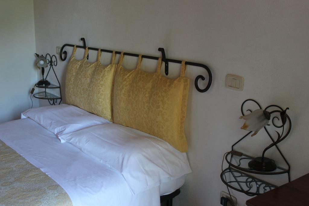 Agriturismo Il Poggiolo Montemerano Szoba fotó